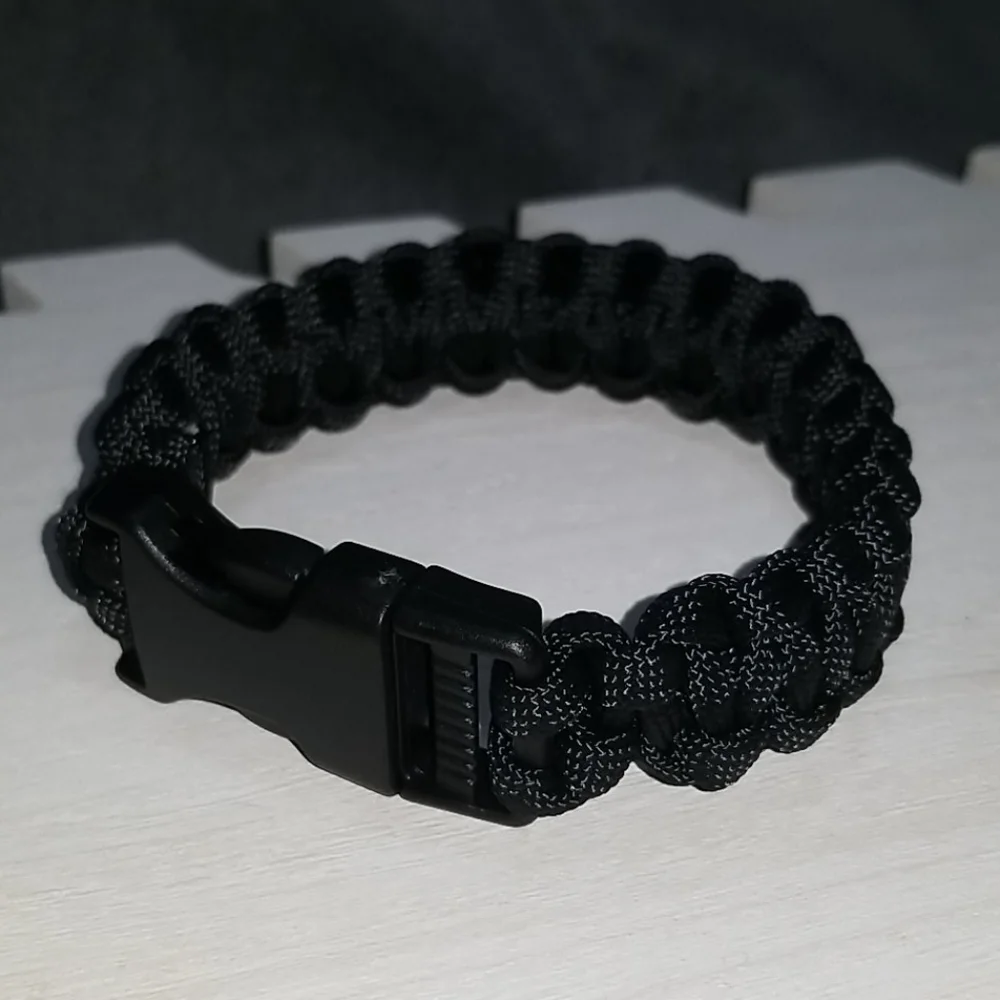 Black Paracord Bracelet